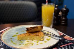 George's Cafe & Restaurant in Brockley